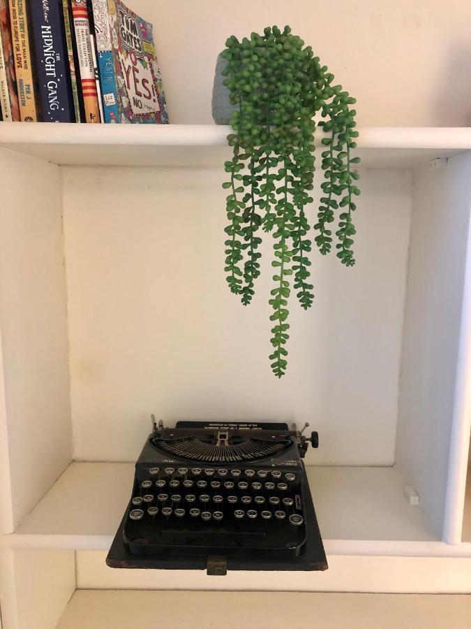Wuthering Cottage - Central, Stylish, Cosy, Comfy 호어스 외부 사진
